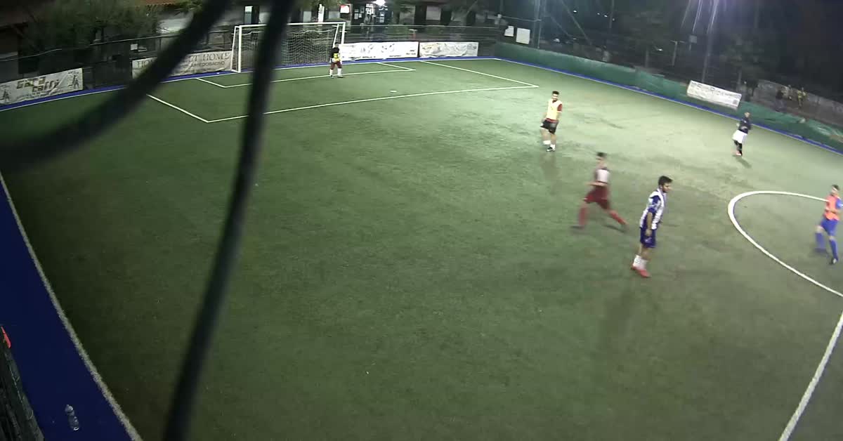 GOL 1 CONTRO 1