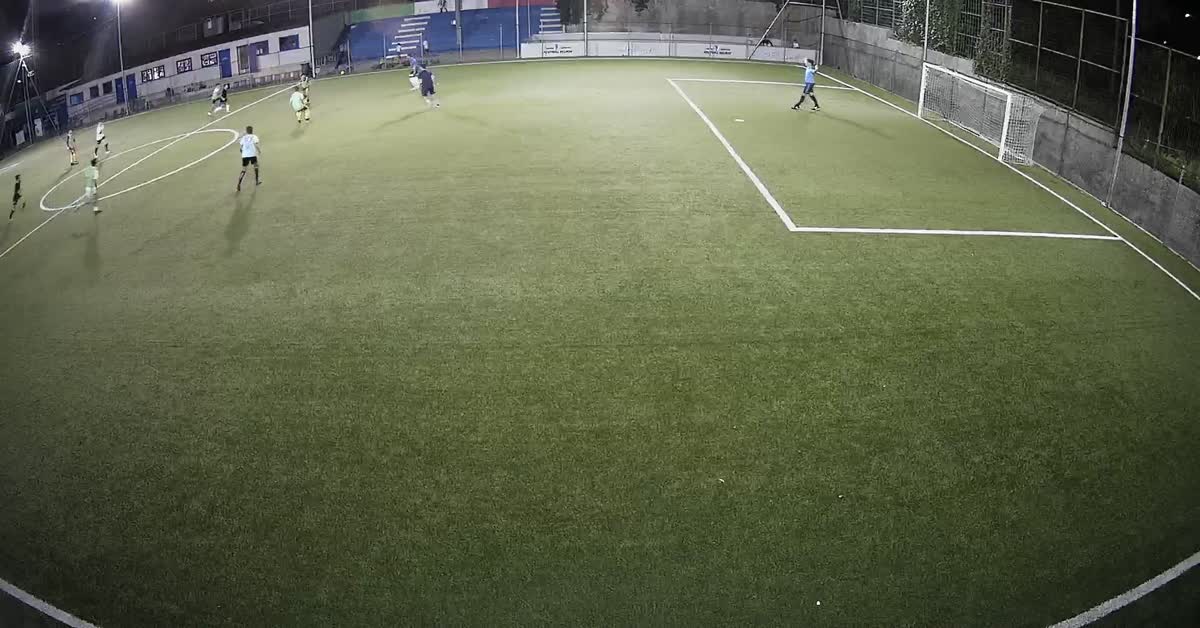 Davanti al portiere 