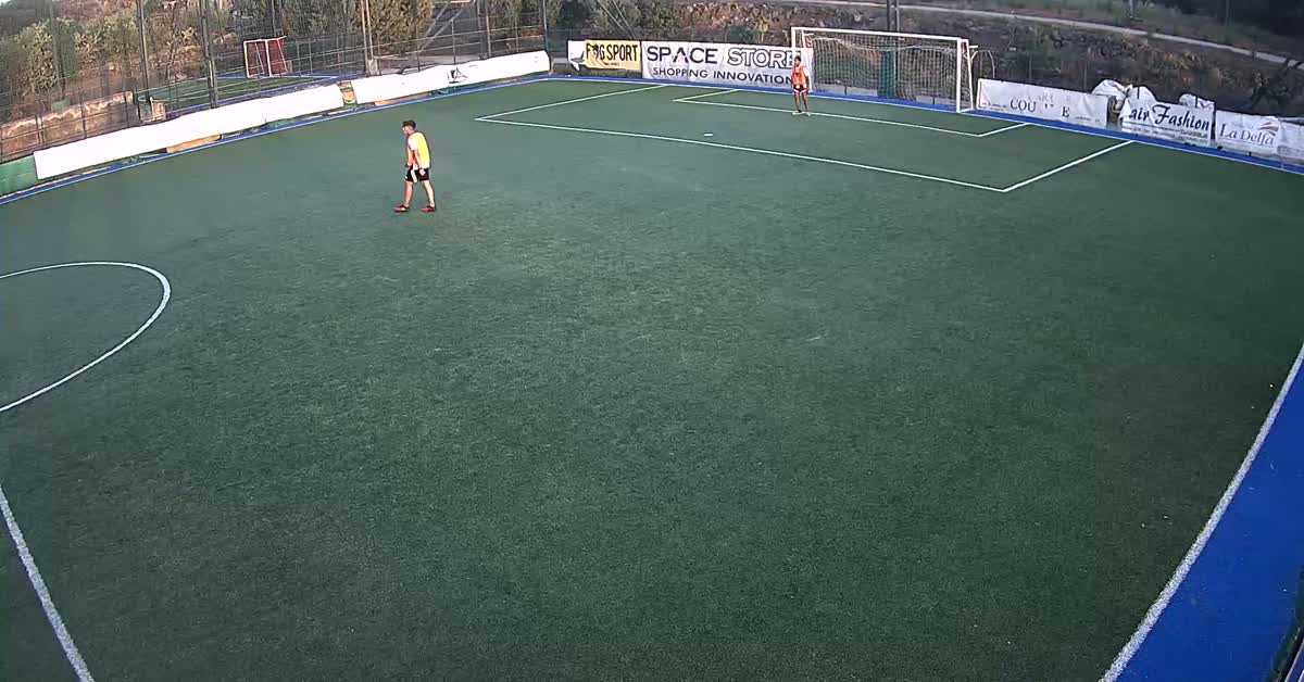 Tiro da fuori