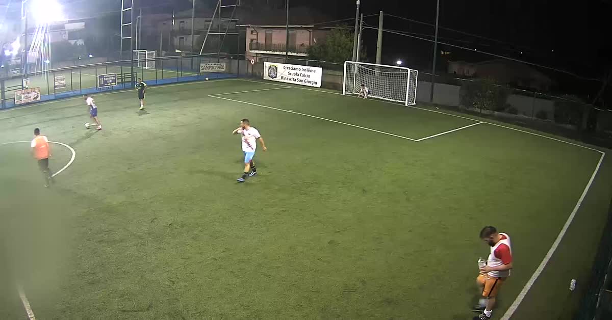 Da fuori