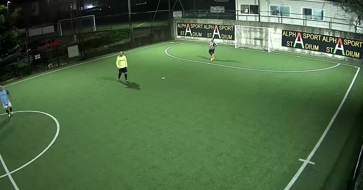 La tocca piano...e goal !