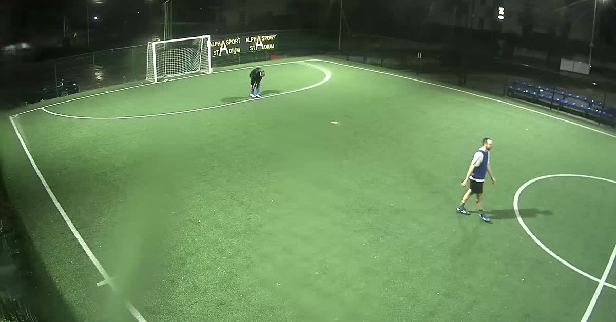 Taglio in area e goal