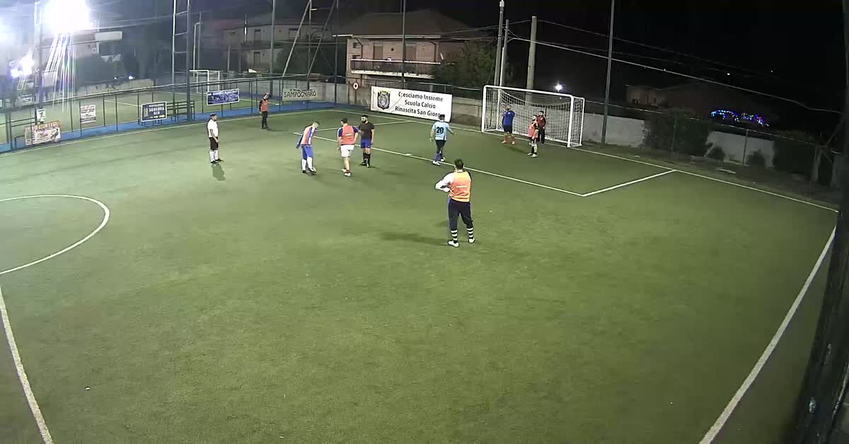 Punizione All'incrocio