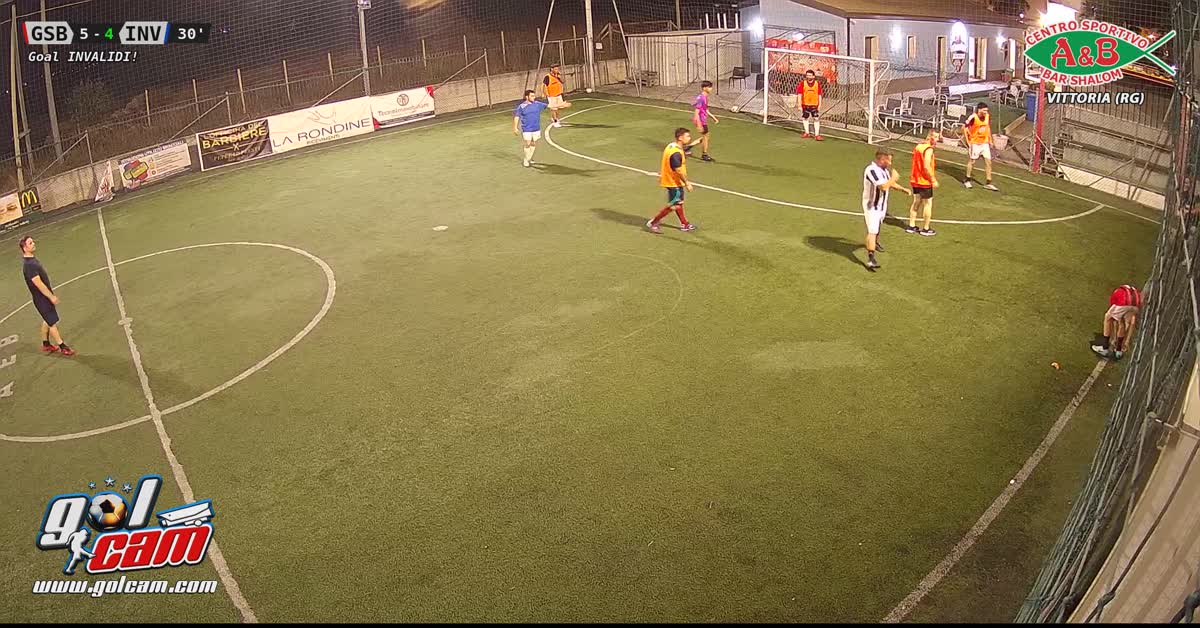 Gol con tunnel a mauro