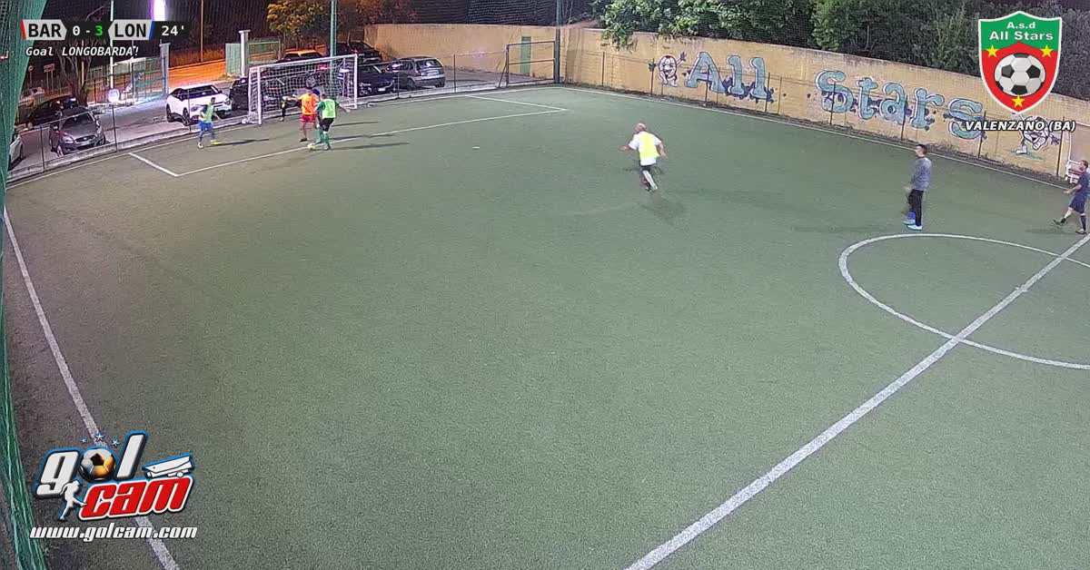 Gol in area