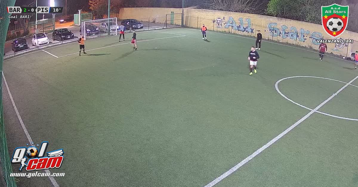 Gran gol da fuori