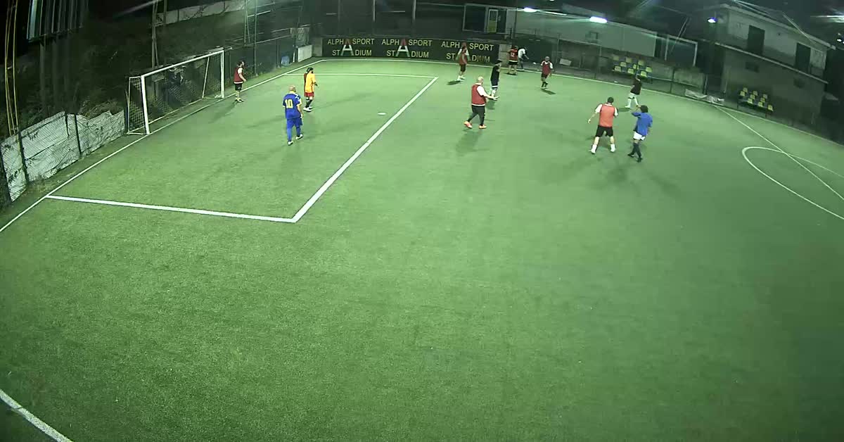 sedia da centrocampo!