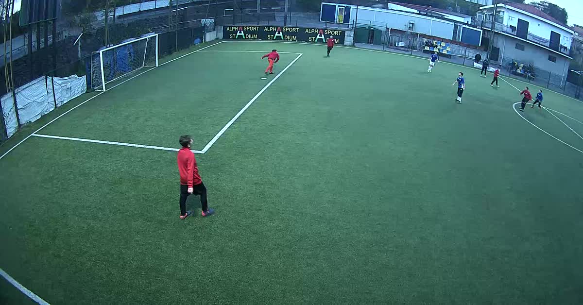 Gran goal di Adriano 