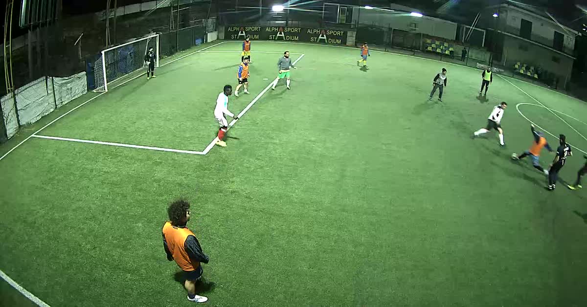 Goal luca