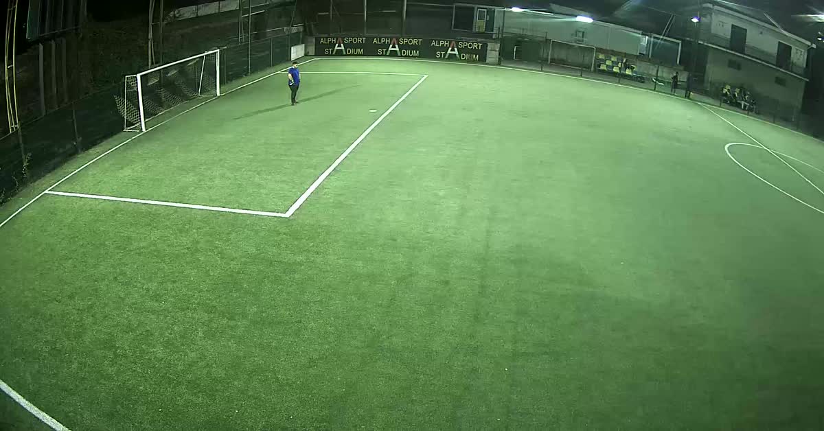 Salta il portiere