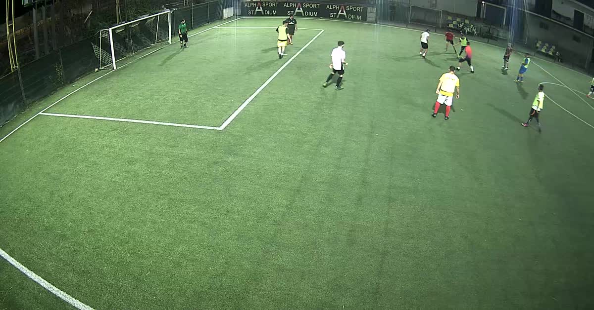Tiro molto centrale