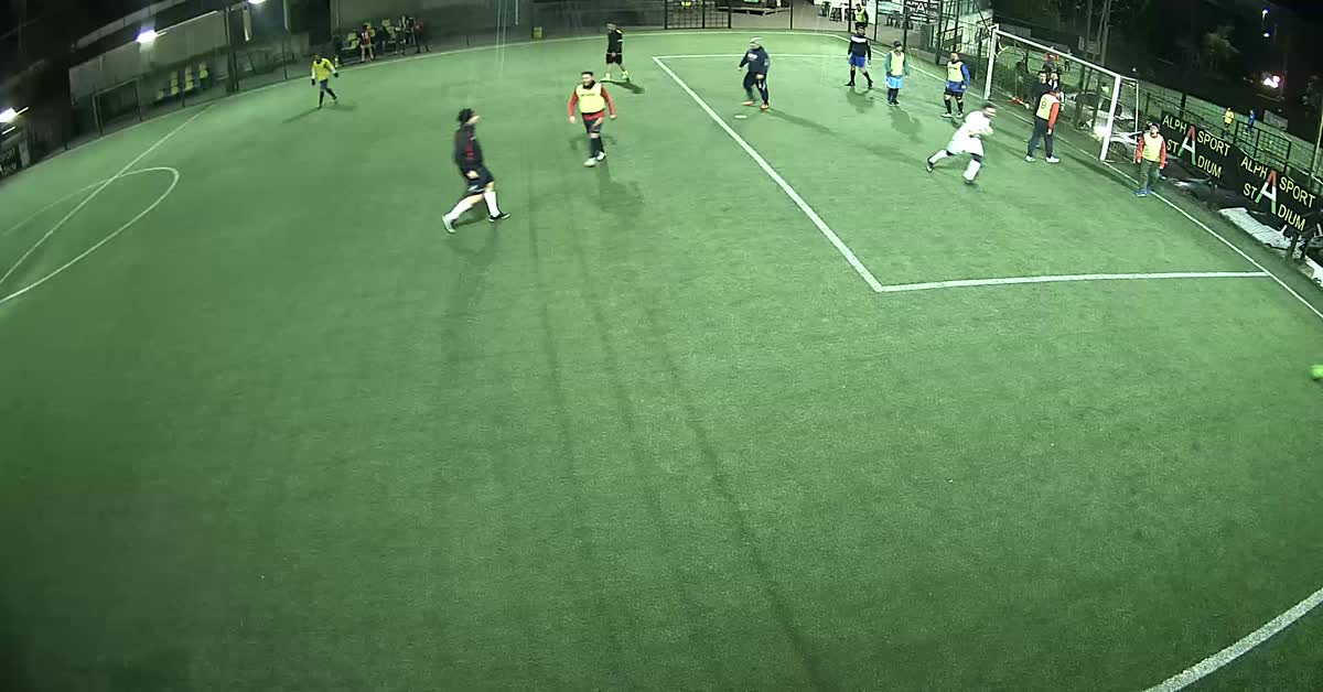 Gol da opportunista 