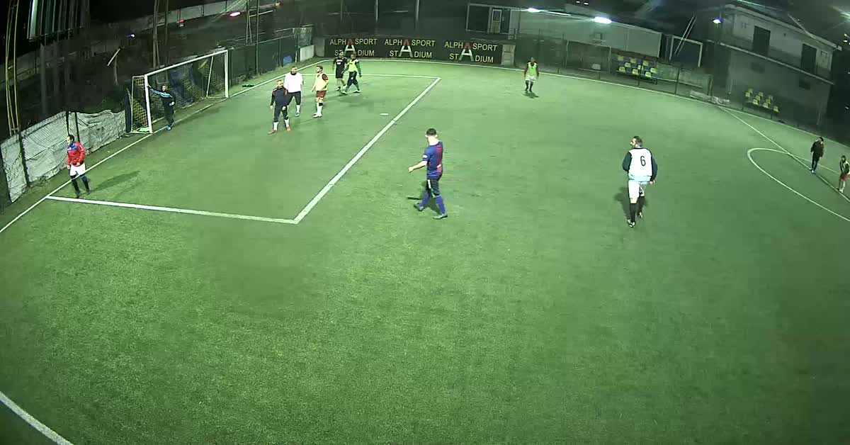 Gol sbagliato di testa