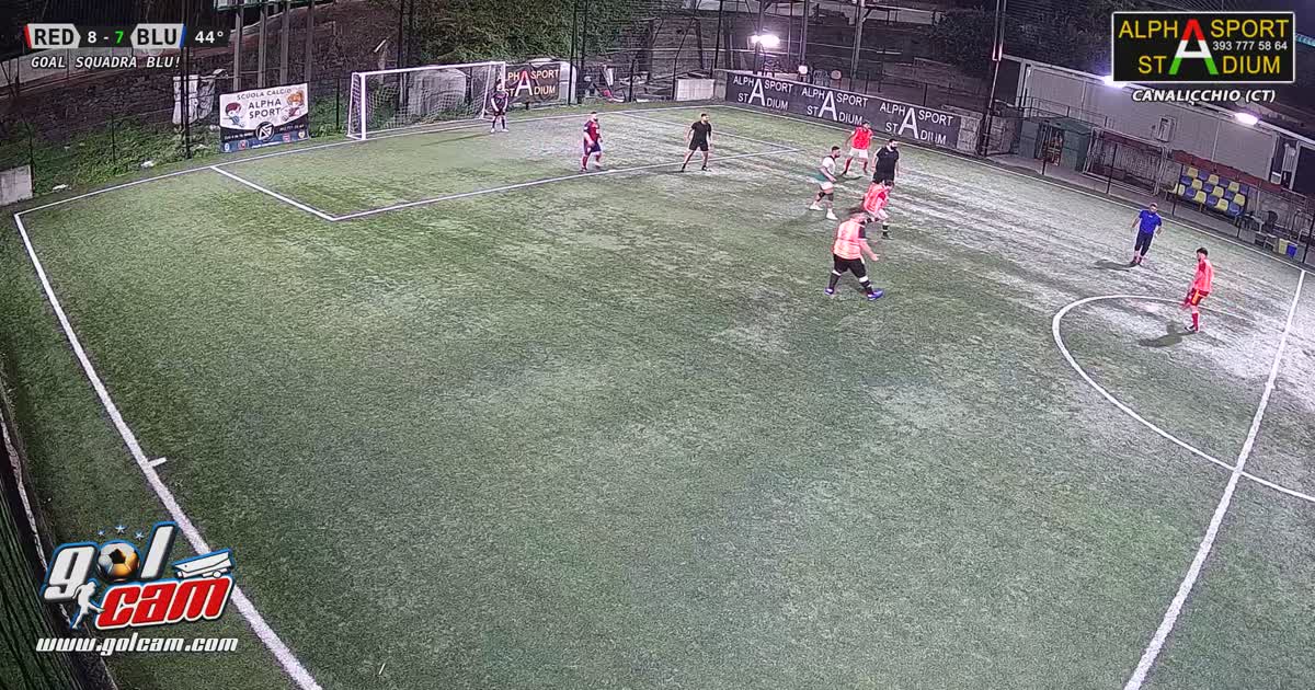 Gol su primo palo 