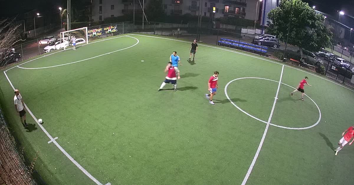 Capriola dopo il goal 