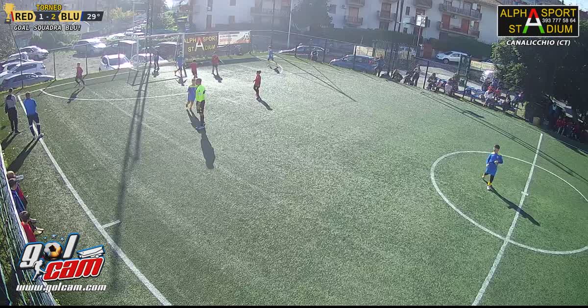 Lele tiro gol
