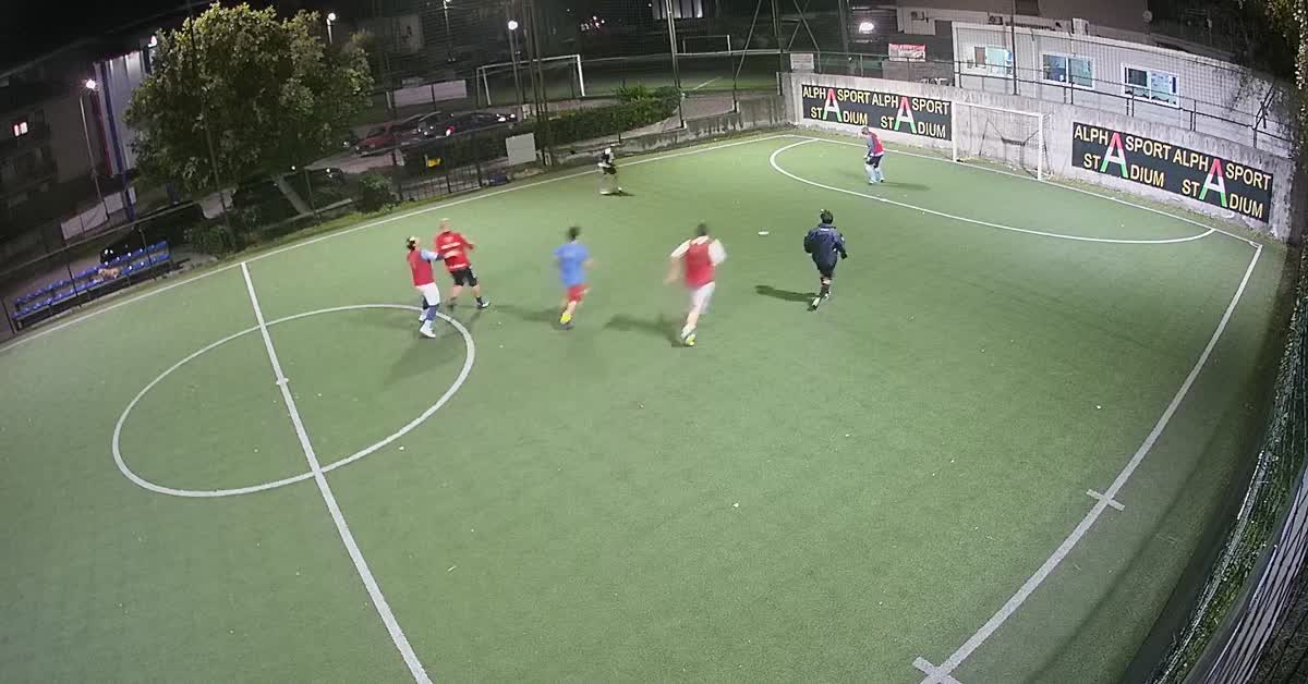 Esterno e gran palo