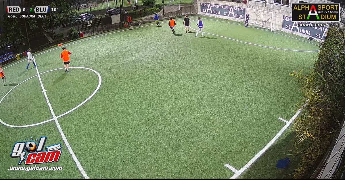 Ruba palla e goal da fuori 
