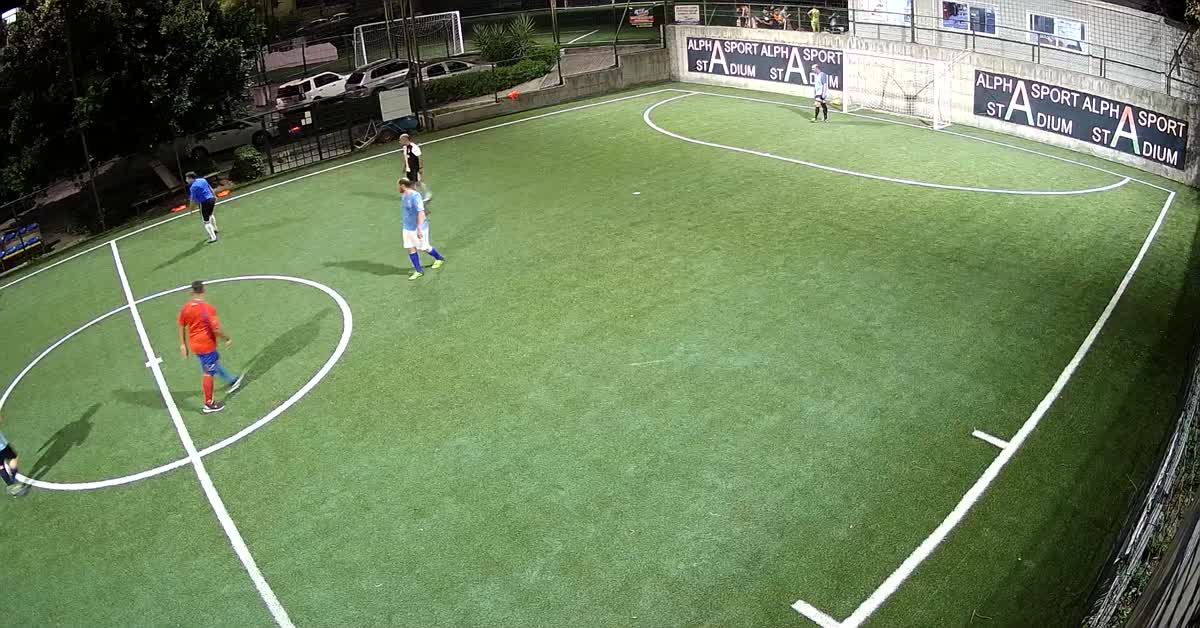 Dribbling sulla fascia e palo