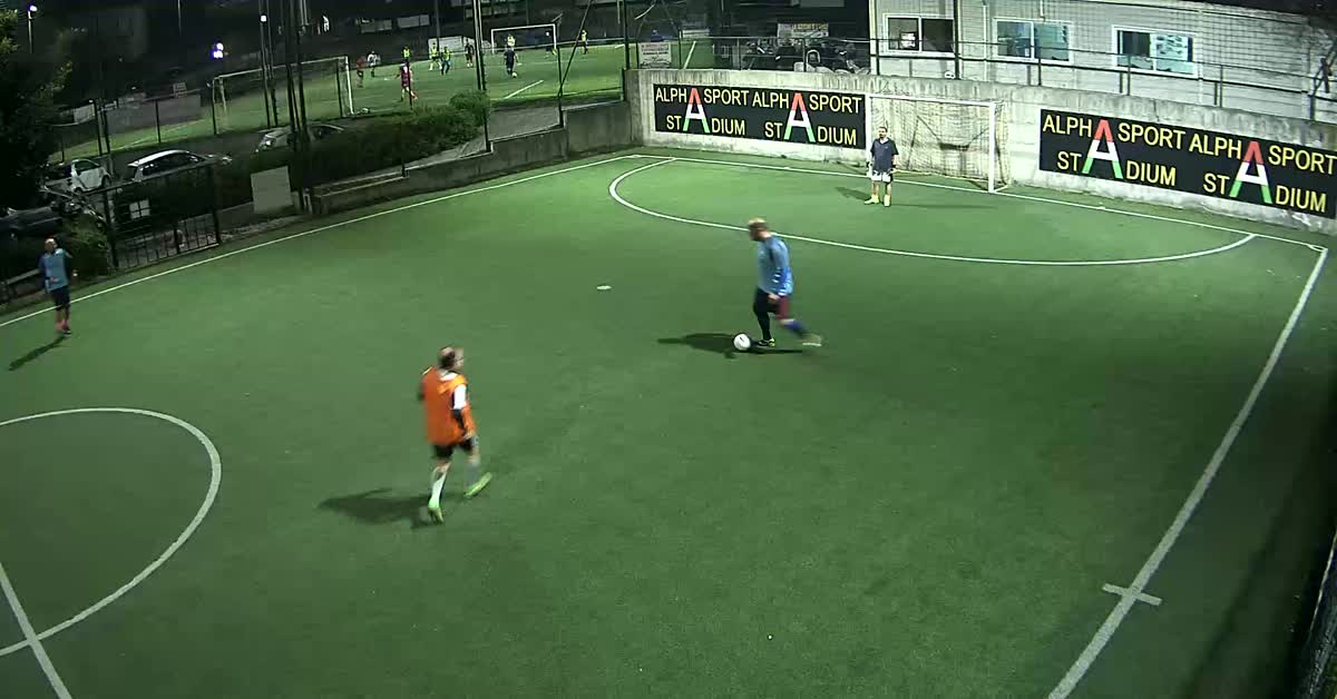 Esterno limite area e goal