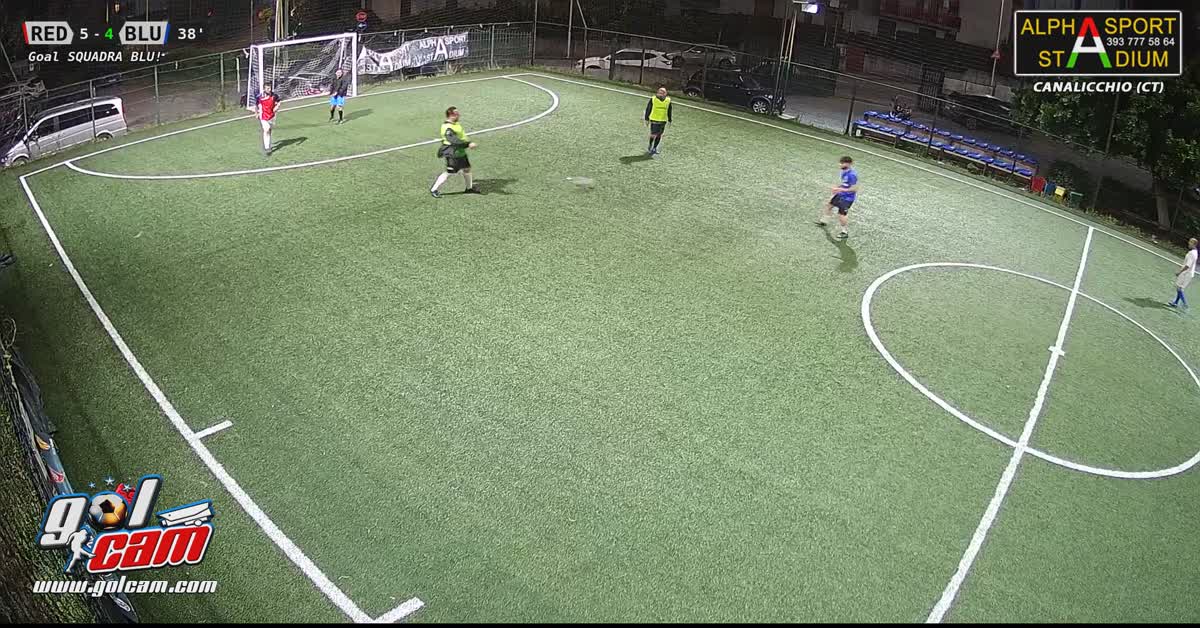 Dribbling gran sinistro e goal