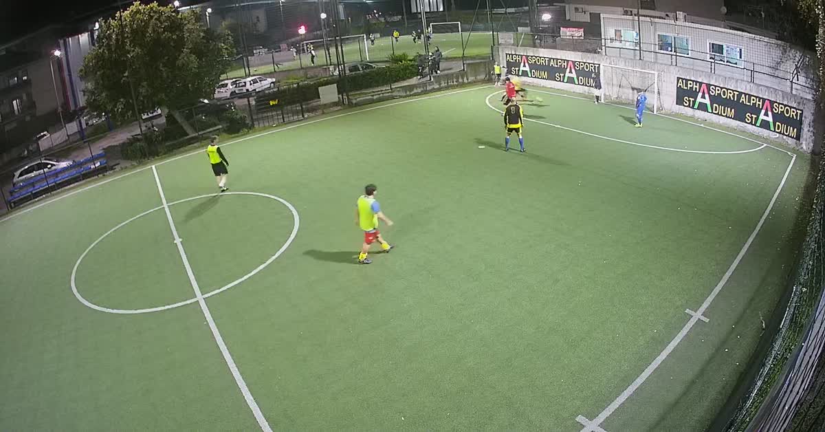 Triangolazione,sinistro e goal