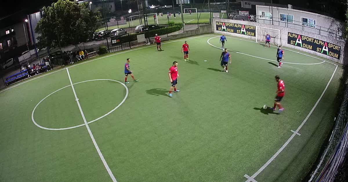 Gol dopo bello scambio....