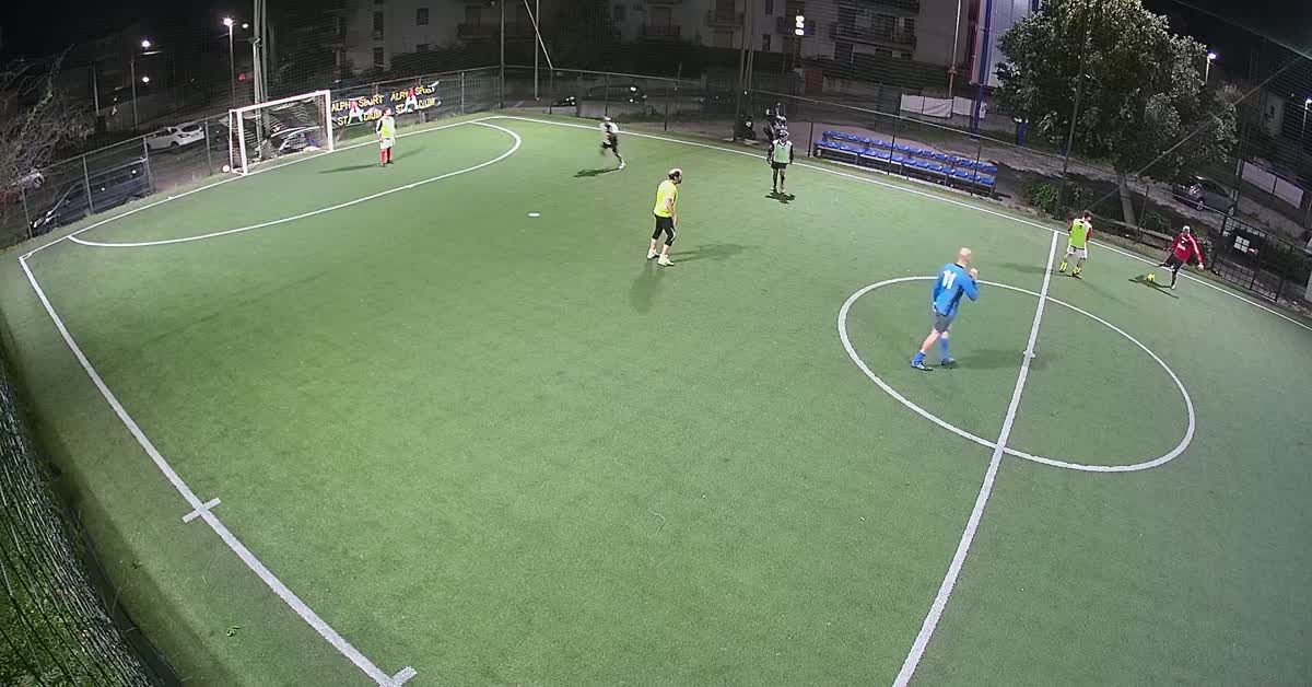TIRO,RIMPALLO,PALO E GOAL