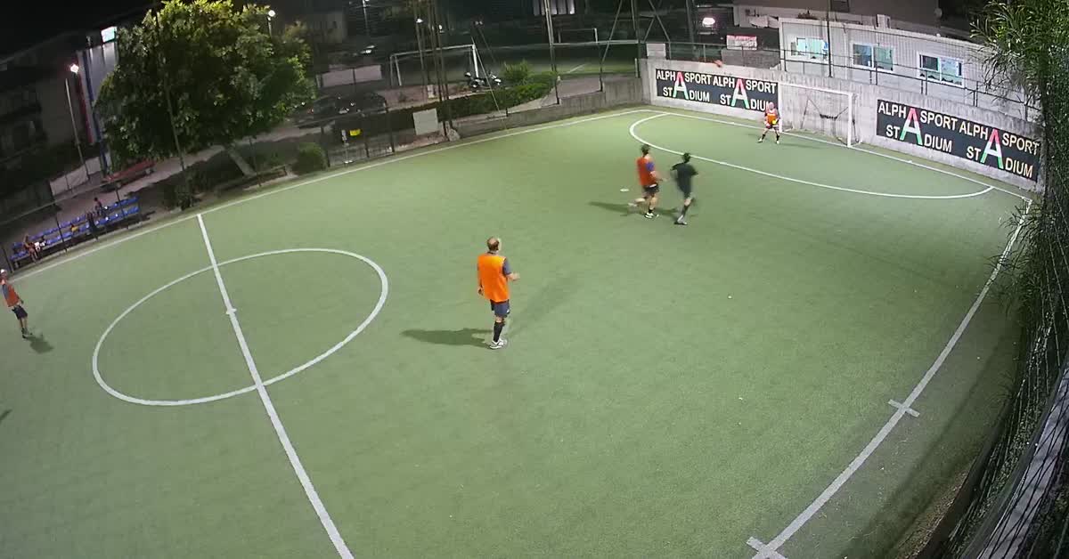 Girata al volo e gran goal