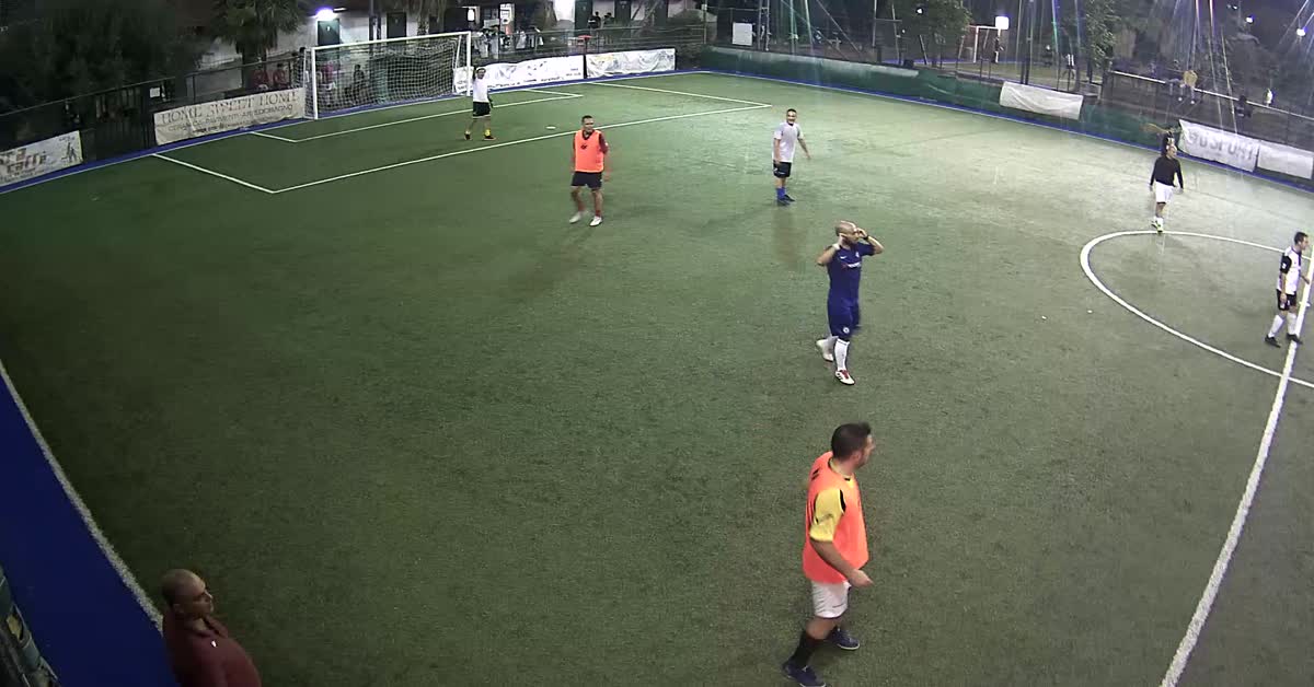 Tunnel con gol