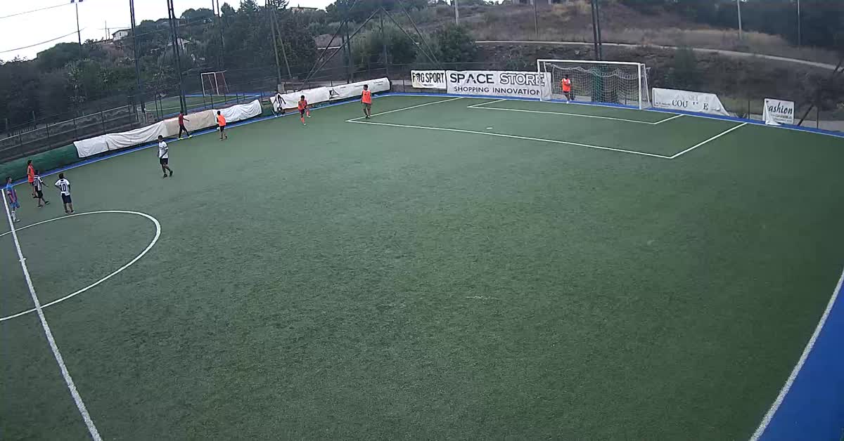 Azione da manuale, perfetta