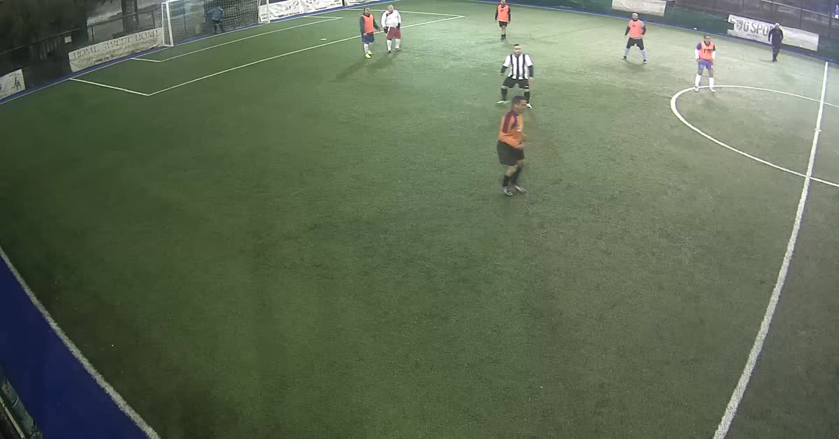 Primo gol in girata del bomber