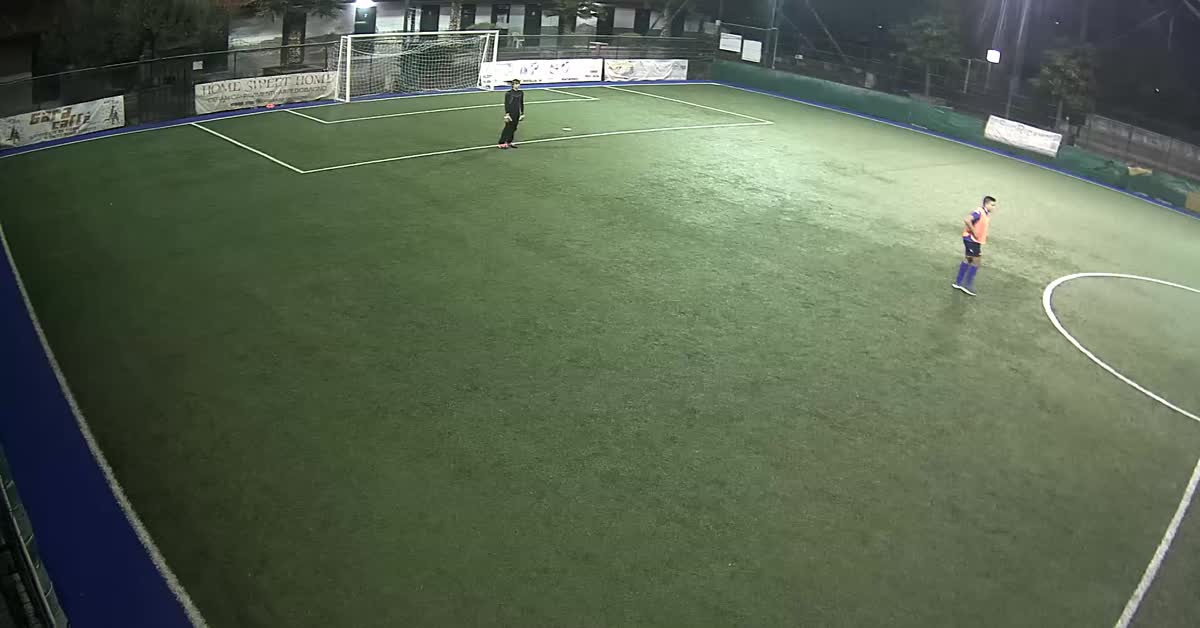 Si trasforma in un razzo mis..
