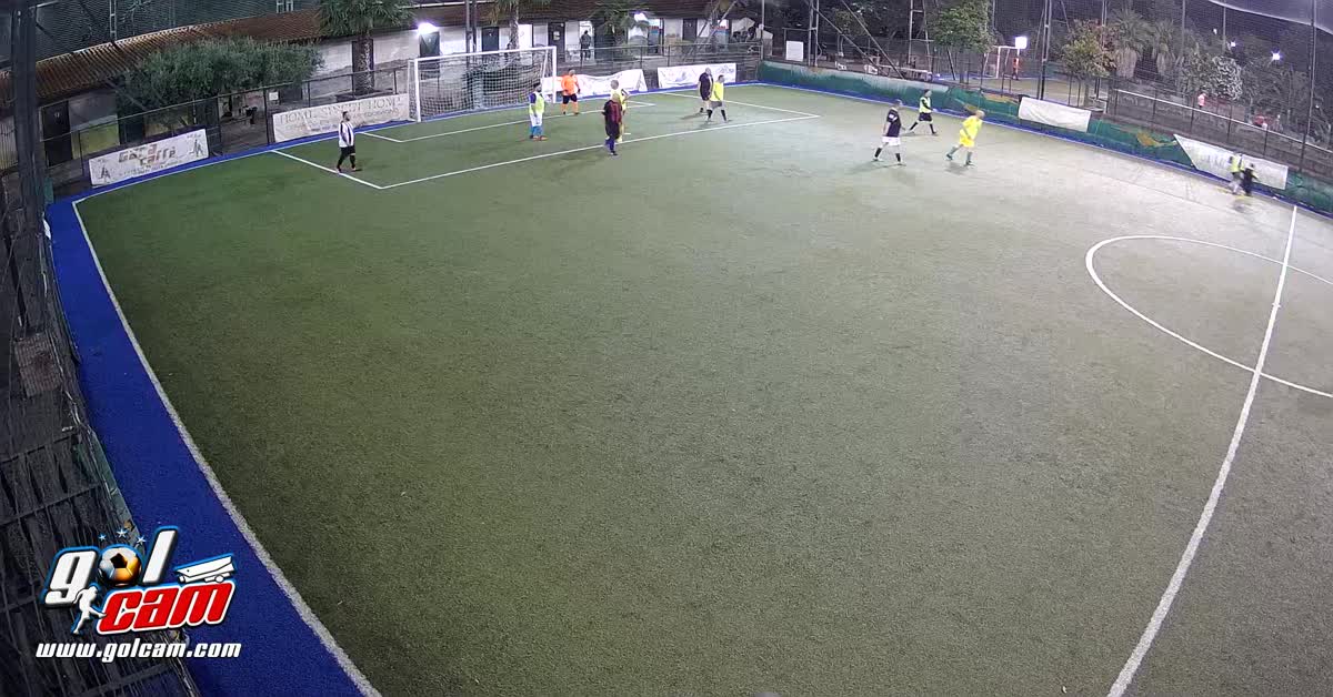 Tiro da fuori