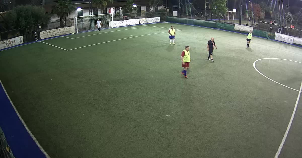 Dribbling a giro e gol