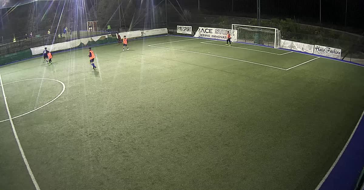 Dribbla e segna