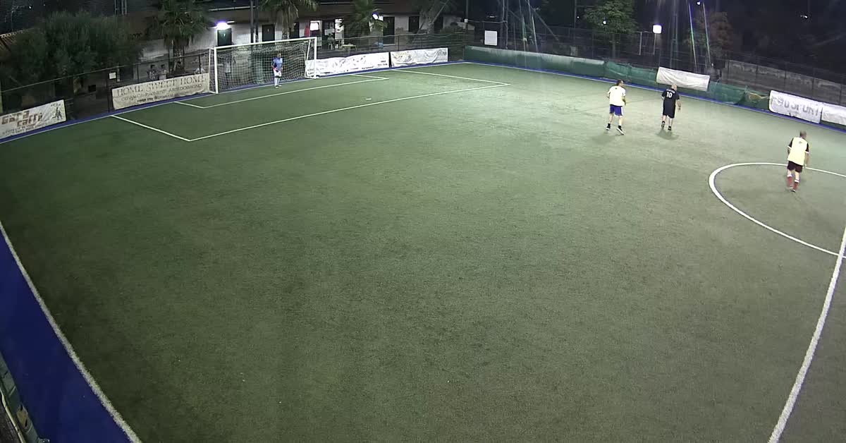 Assist di tacco e gol di Zinna