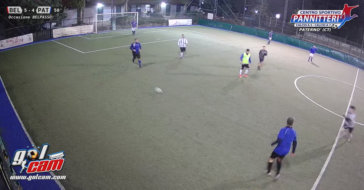 Tiro da fuori 8