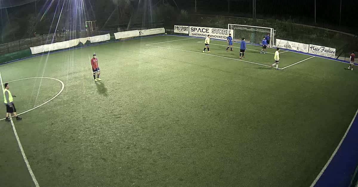 Gol su calcio d"angolo!