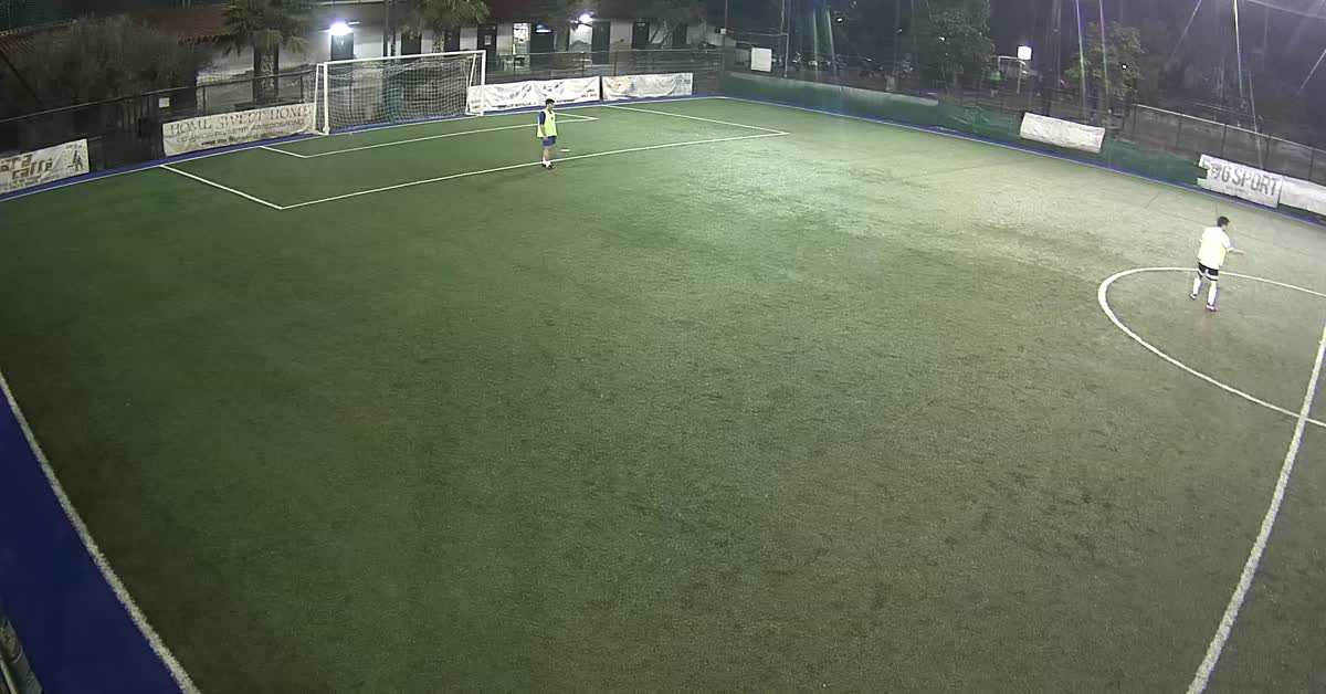 Gol in area