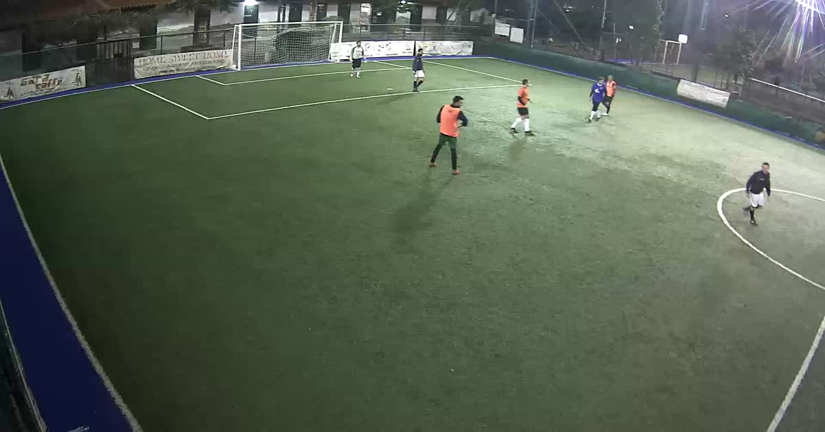 Doppio tunne e palla in rete
