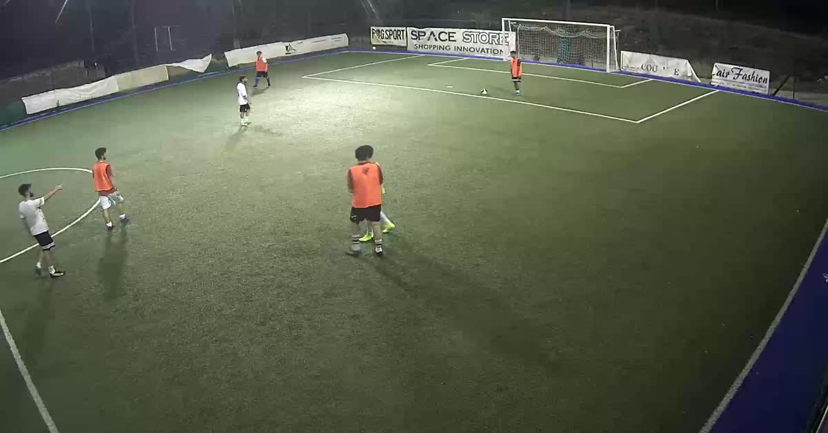 Doppio passo e gran destro se