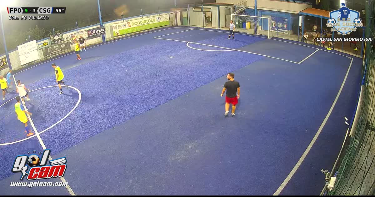 L"unico che non fa calcio