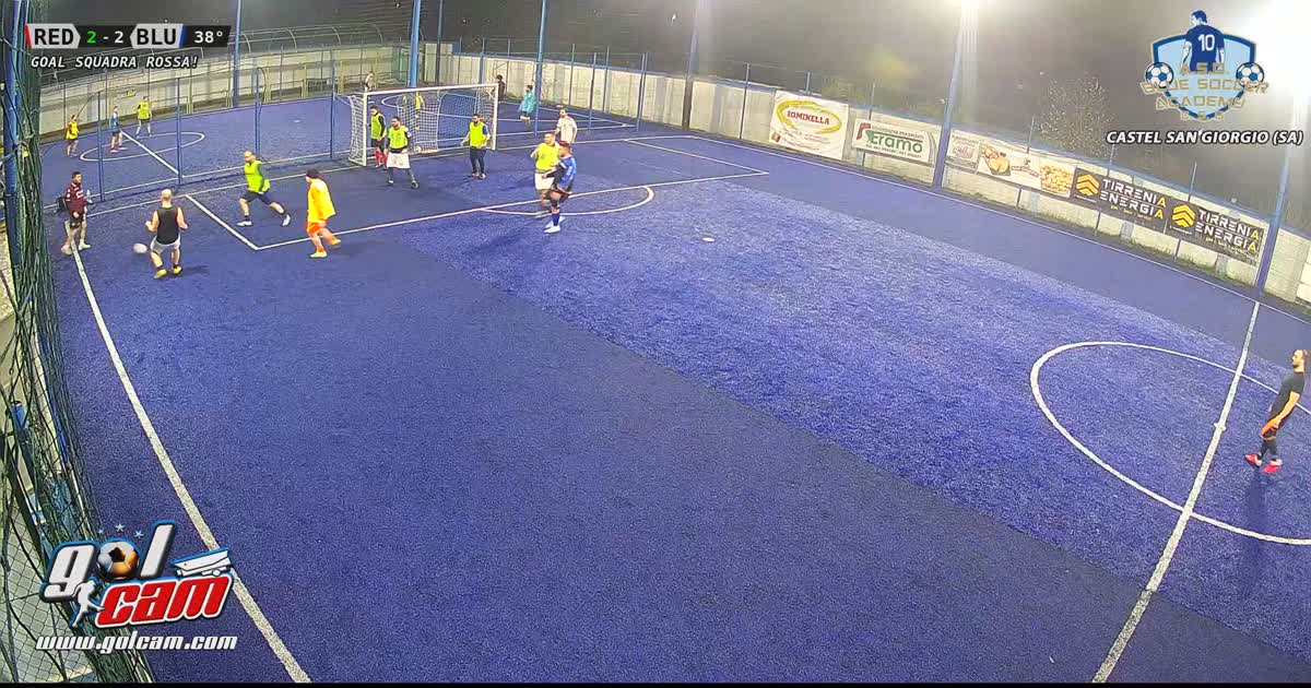 Gol scemo da 2 metri