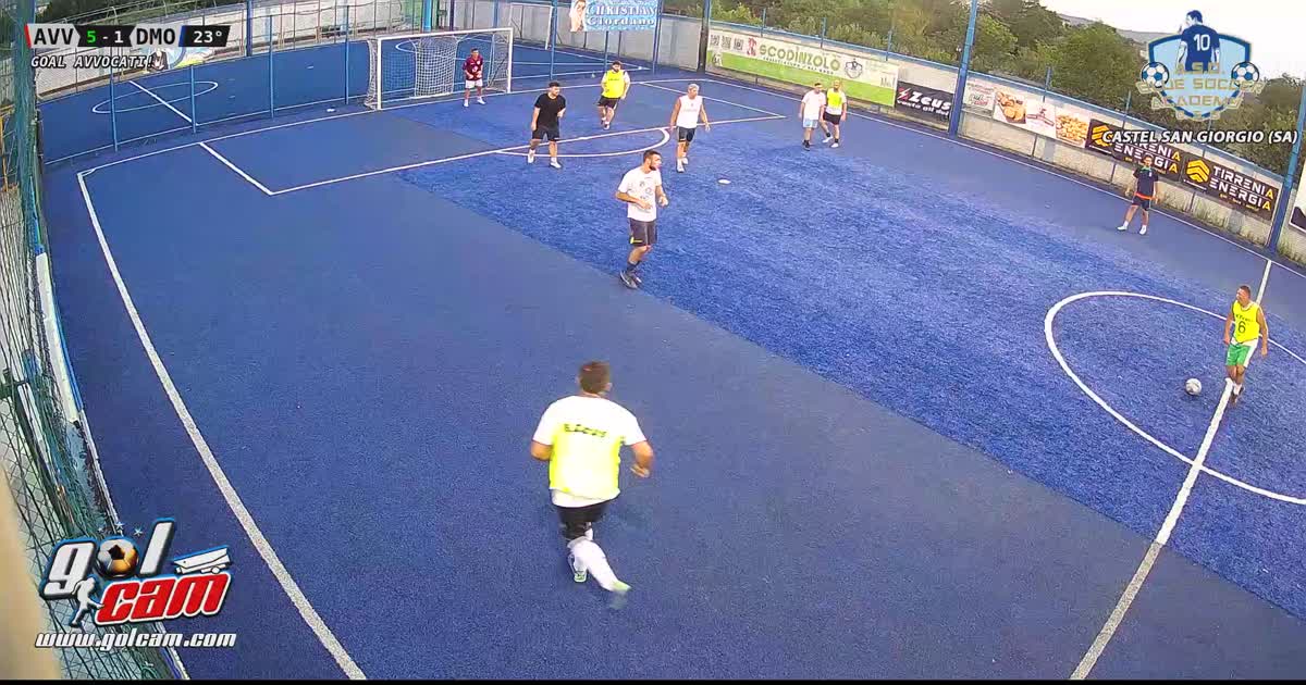 Grandeeeeeee