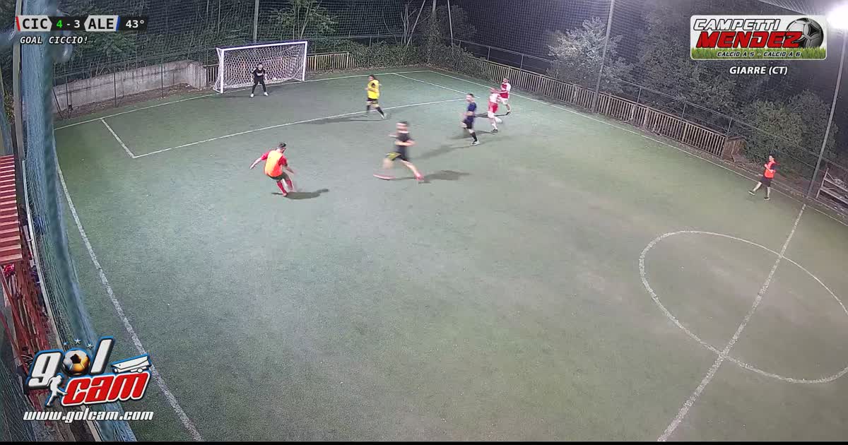 Saro gol finta destro