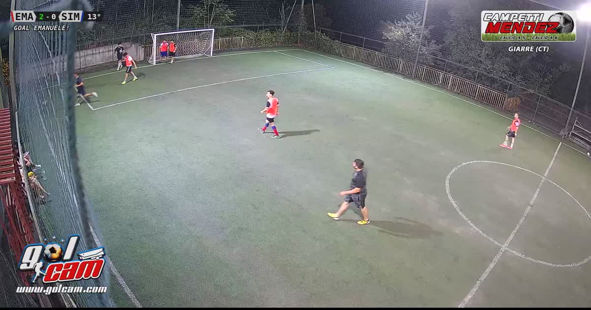 Calcio d"angolo pennellato 