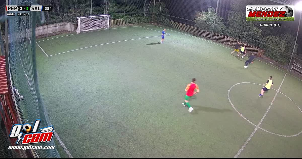 Bellissimo gol di Michael 