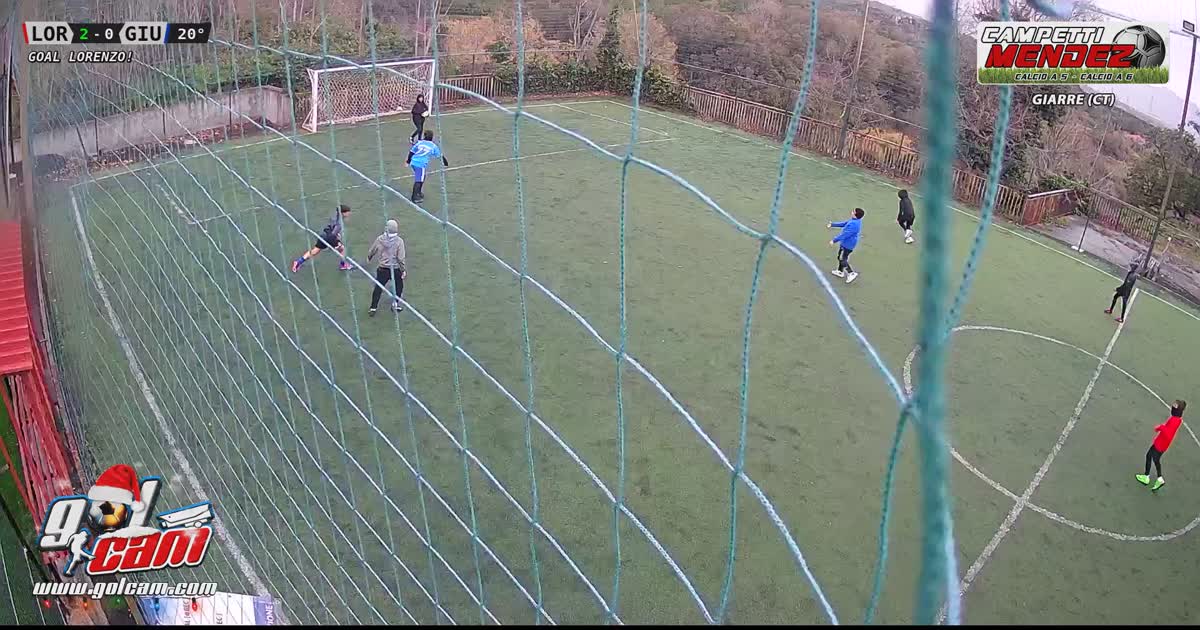 GOL Diego da fuori