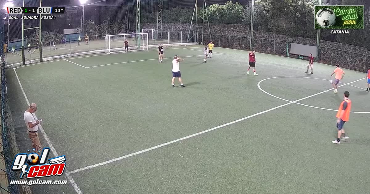 Botta da fuori su angolo!